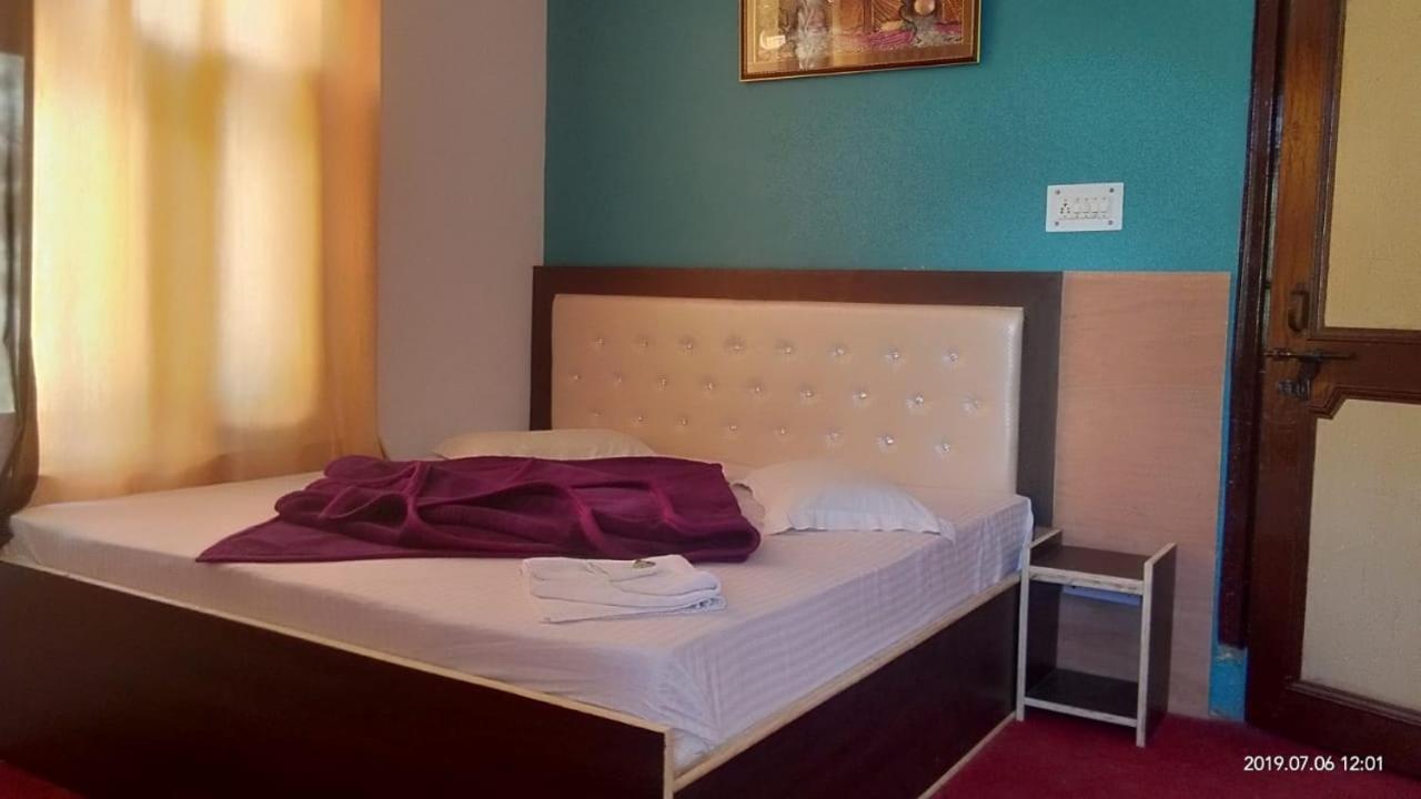 Debbhumi Regency Hotel Sāngla Eksteriør billede
